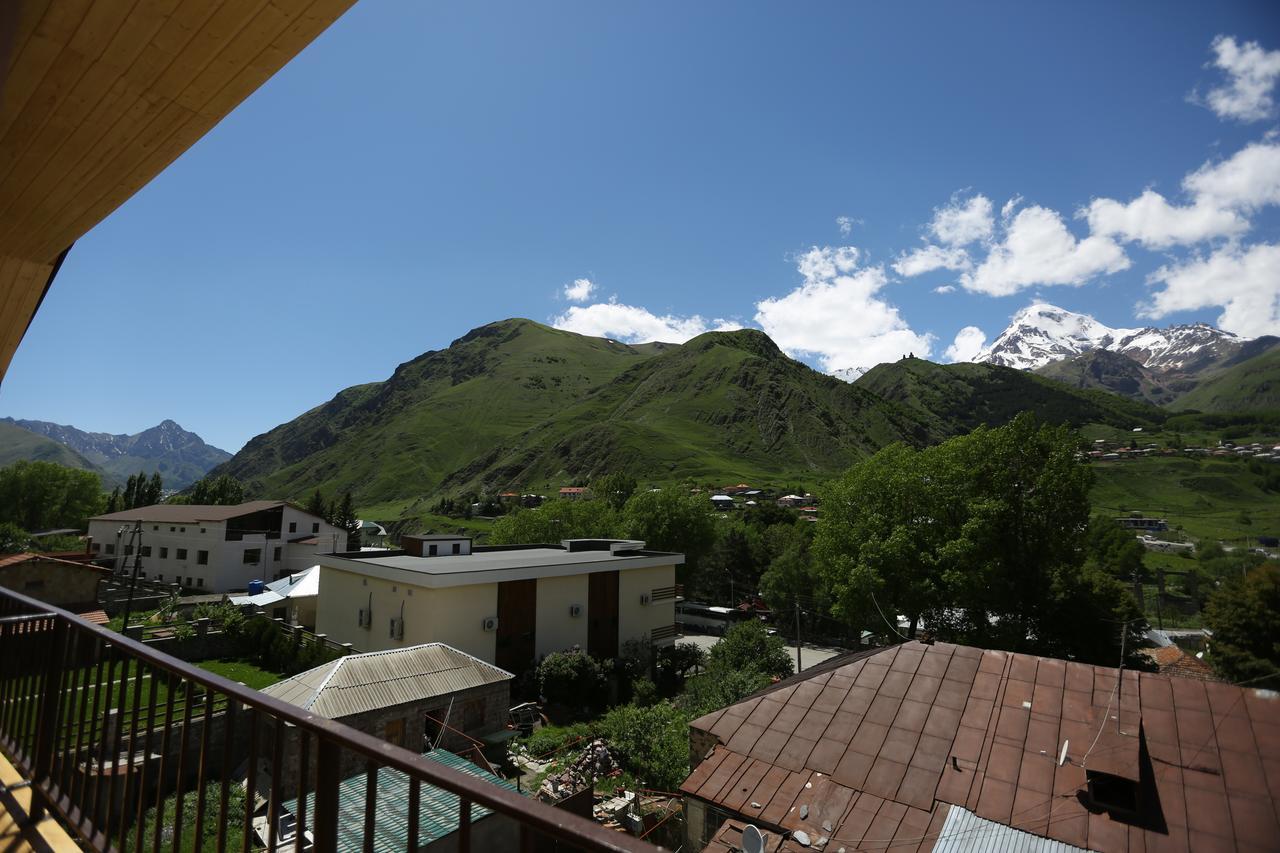 מלון Soncho Kazbegi מראה חיצוני תמונה